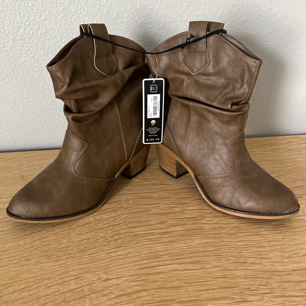 NWT Charles Albert cowboy slouchy boots